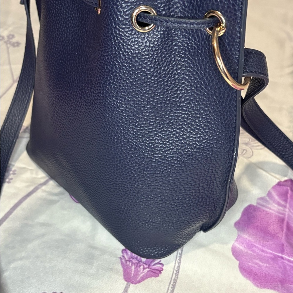 Tommy Hilfiger Black Mini Drawstring bucket Bag - Picture 8 of 13